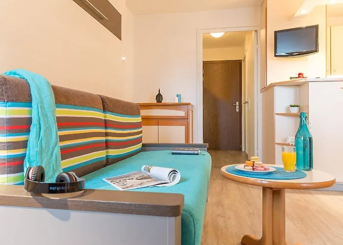 Les Tamaris - Maeva Apartment